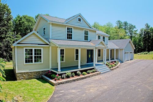 35 Allen Avenue Extension, Falmouth, ME, 04105 | Card Image