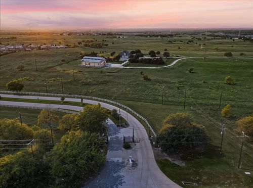 107 Watering Hole, Newark, TX, 76071-4334 | Card Image