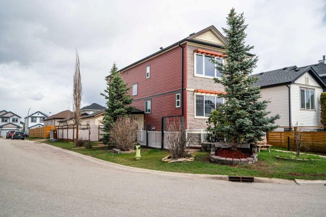 139 Saddlecrest Close Ne, House detached with 7 bedrooms, 4 bathrooms and 4 parking in Calgary AB | Image 3