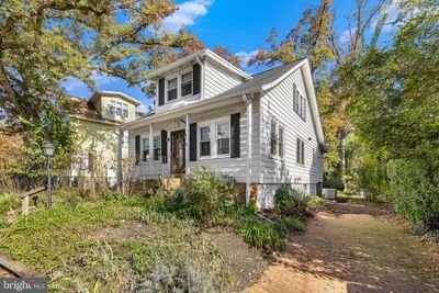 629 N Lincoln Street, House other with 3 bedrooms, 2 bathrooms and null parking in ARLINGTON VA | Image 2