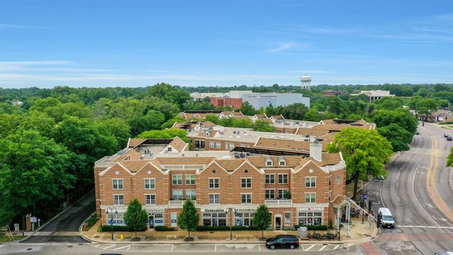 UNIT-108 - 1625 Glenview Rd, Condo with 2 bedrooms, 3 bathrooms and 2 parking in Glenview IL | Image 51