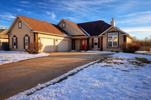 5207 34th St, Kenosha, WI, 53144-1465 | Card Image