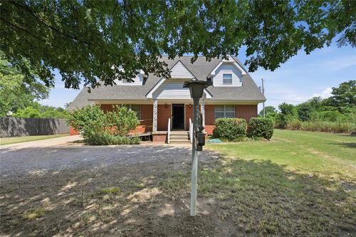 22683 Highway 77, Pauls Valley, OK, 73075-9076 | Card Image