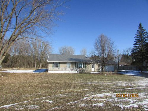 4020 W Frances Rd, Clio, MI, 48420-8521 | Card Image