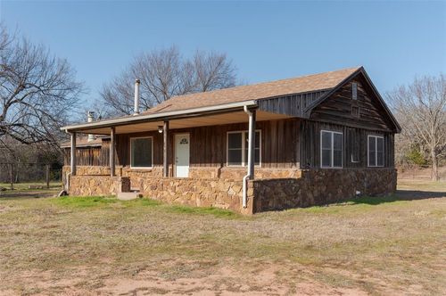 330348 E 1010 Rd, Harrah, OK, 73045-8343 | Card Image