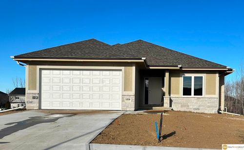 14926 Hibbs St, Bennington, NE, 68007-8109 | Card Image