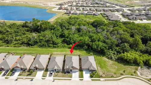 11111 Mustang Trl, Aubrey, TX, 76227-1091 | Card Image
