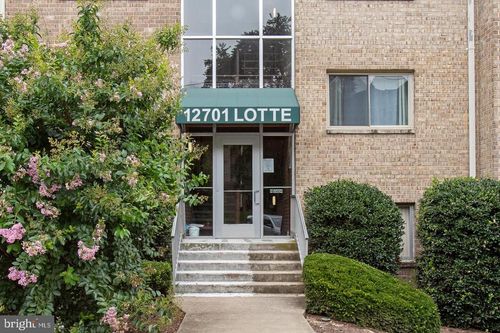 apt-203-12701 Lotte Dr, WOODBRIDGE, VA, 22192-2701 | Card Image