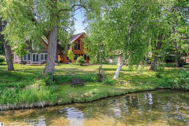 8123 S Rustic Dr, House other with 3 bedrooms, 2 bathrooms and null parking in Cedar MI | Image 33