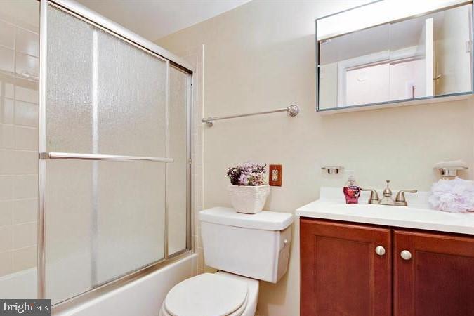 Residential Lease in MONTGOMERY VILLAGE 4