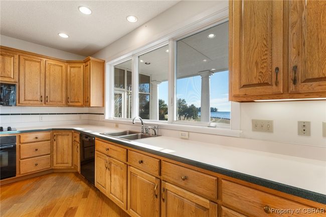 286 Waterbury Rd, House other with 4 bedrooms, 4 bathrooms and null parking in Kilmarnock VA | Image 21