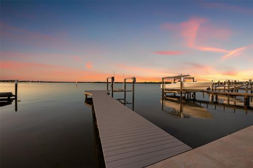 1843 Bayou Grande Blvd Ne, ST PETERSBURG, FL, 33703-1909 | Card Image