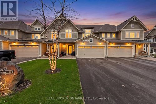50 Masters Crescent W, Georgian Bay (Baxter), ON, L0K1S0 | Card Image