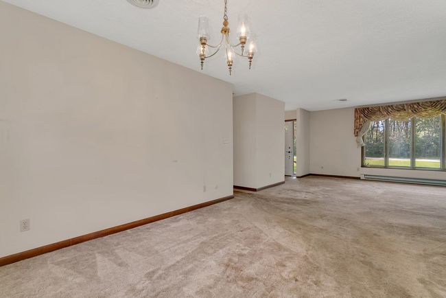5815 E South Prairie Dr, House other with 3 bedrooms, 3 bathrooms and 2 parking in Morris IL | Image 13
