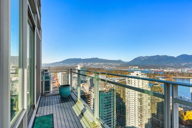 ph6 - 1288 W Georgia Street, Condo with 2 bedrooms, 2 bathrooms and 1 parking in Vancouver BC | Image 10