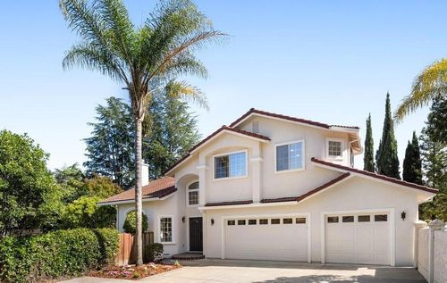 10496 S Stelling Rd, Cupertino, CA, 95014-4275 | Card Image