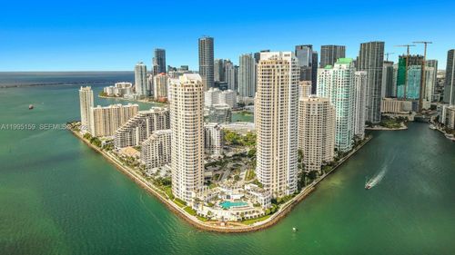 2002-808 Brickell Key Dr, Miami, FL, 33131-2689 | Card Image