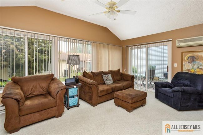 128B - 128 Balsam Plz, Townhouse with 2 bedrooms, 2 bathrooms and null parking in Monroe NJ | Image 17