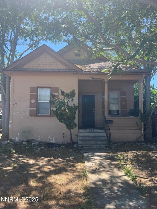 330 Stewart St, Reno, NV, 89502-1607 | Card Image