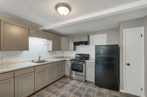 1c-30 Beech Street, Bristol, NH, 03222 | Card Image