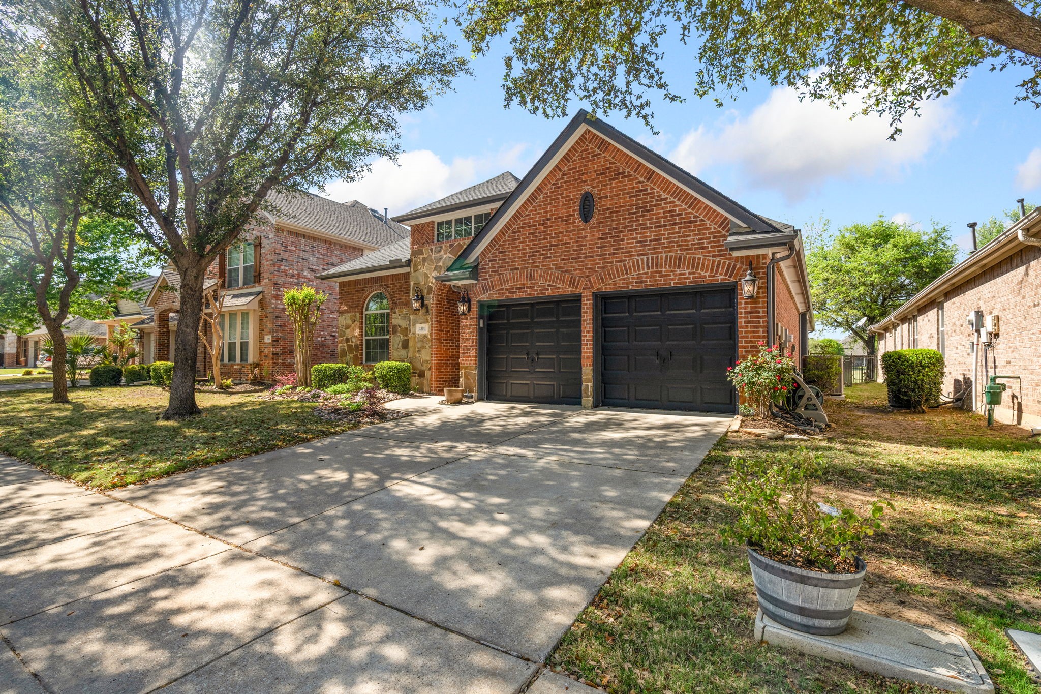 Residential in Lantana 3
