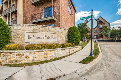 800 Rockingham Dr, Irving, TX, 75063-8067 | Card Image