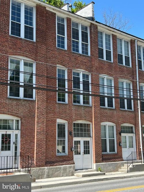 g-47 Baltimore St, GLEN ROCK, PA, 17327-1350 | Card Image