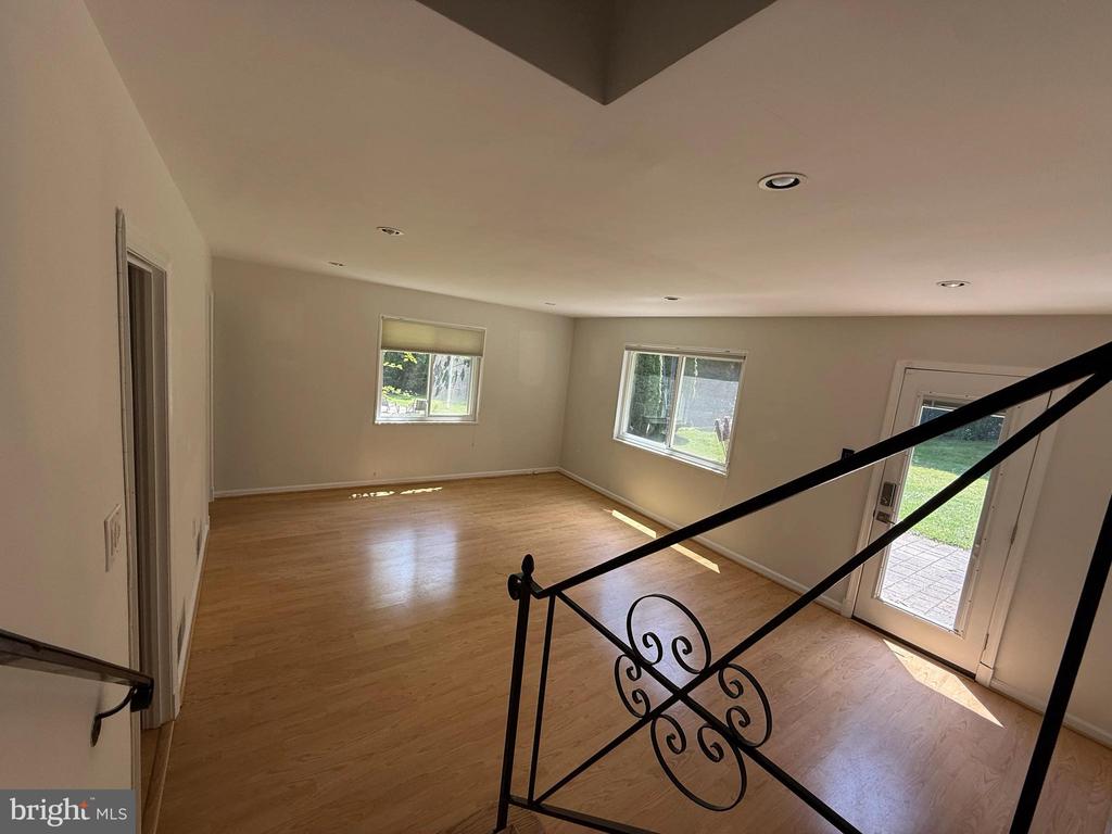 Residential Lease in BETHESDA 2