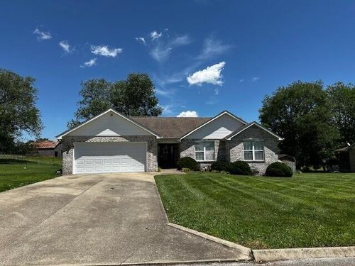 76 Waterford Way, Somerset, KY, 42501-4913 | Card Image