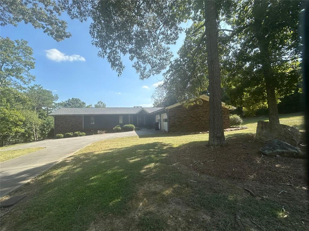 Wood Forest Dr, Cartersville, GA 30120