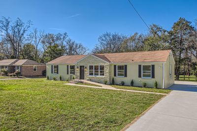 112 W Meade Dr, House other with 3 bedrooms, 2 bathrooms and 3 parking in Lebanon TN | Image 1