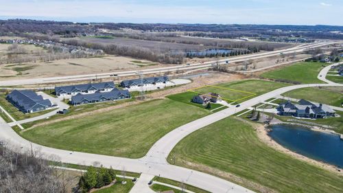507 N Country Ln, FOND DU LAC, WI, 54935-9730 | Card Image