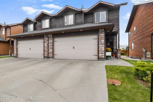 11-718 Valley Centre Dr, Driggs, ID, 83422-4999 | Card Image