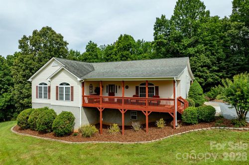 1697 Windswept Ridge Rd, Marshall, NC, 28753-6479 | Card Image