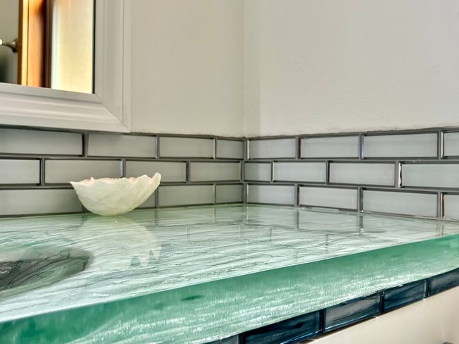 Six bathrooms have gorgeous, easy to clean seamless sinks! | Image 20
