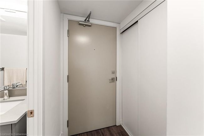 A311 - 1117 Cooke Blvd, House attached with 1 bedrooms, 1 bathrooms and 1 parking in Burlington ON | Image 5