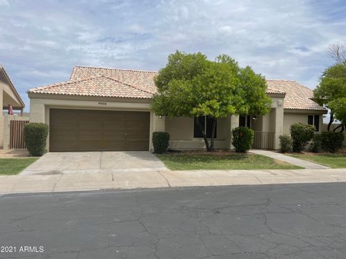 9002 W Caribbean Ln, Peoria, AZ, 85381-2756 | Card Image