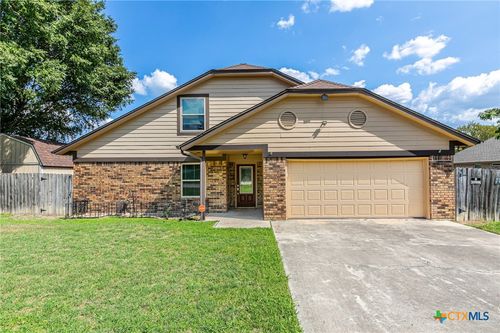 3010 Oakwood Dr, Harker Heights, TX, 76548-8769 | Card Image