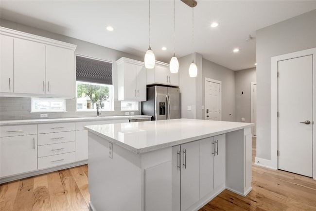 B - 4005 Clawson Rd, Condo with 3 bedrooms, 3 bathrooms and 4 parking in Austin TX | Image 4