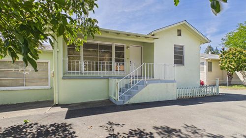 821 Healdsburg Avenue, Healdsburg, CA, 95448 | Card Image