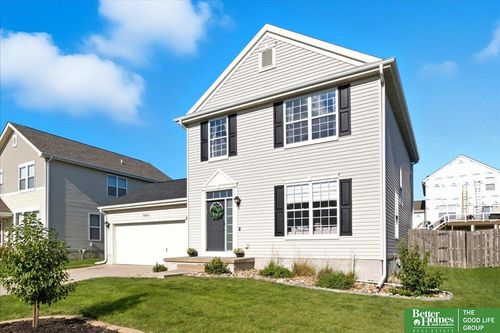 7911 N 154th Ave, Bennington, NE, 68007-1819 | Card Image