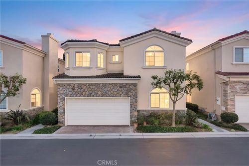 4279 W 190th St, Torrance, CA, 90504-5516 | Card Image