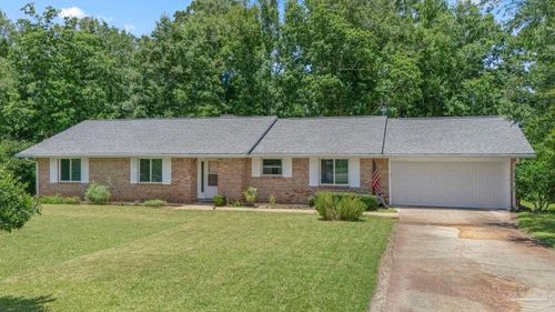 8 Pamlico Cir, Pensacola, FL, 32507-8741 | Card Image