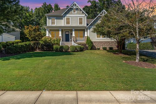 1157 Wessington Manor Ln, Fort Mill, SC, 29715-7806 | Card Image