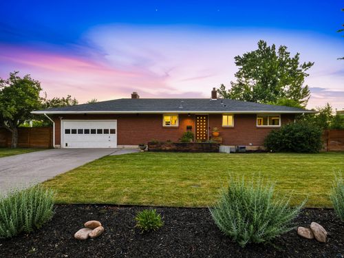 3784 S 3145 E, Salt Lake City, UT, 84109-3759 | Card Image
