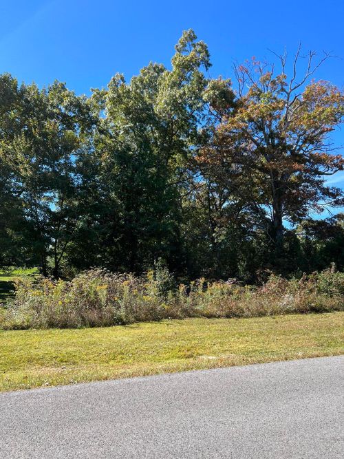 1012 Ridley Dr, Crossville, TN, 38572-6414 | Card Image