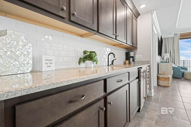 APT-1505 - 23008 Perdido Beach Blvd, Condo with 4 bedrooms, 3 bathrooms and 2 parking in Orange Beach AL | Image 9