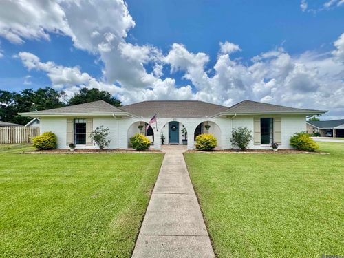 200 Wintergreen St, Thibodaux, LA, 70301-6147 | Card Image
