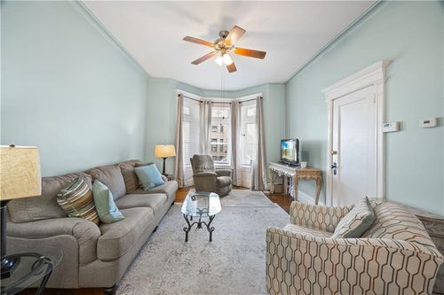 226 61st St, Brooklyn, NY, 11220-3714 | Card Image