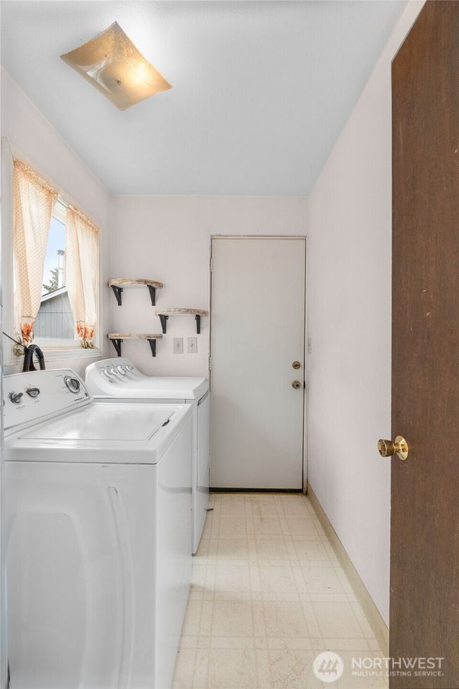 2300 W 2 Nd St, House other with 2 bedrooms, 1 bathrooms and 2 parking in Aberdeen WA | Image 20